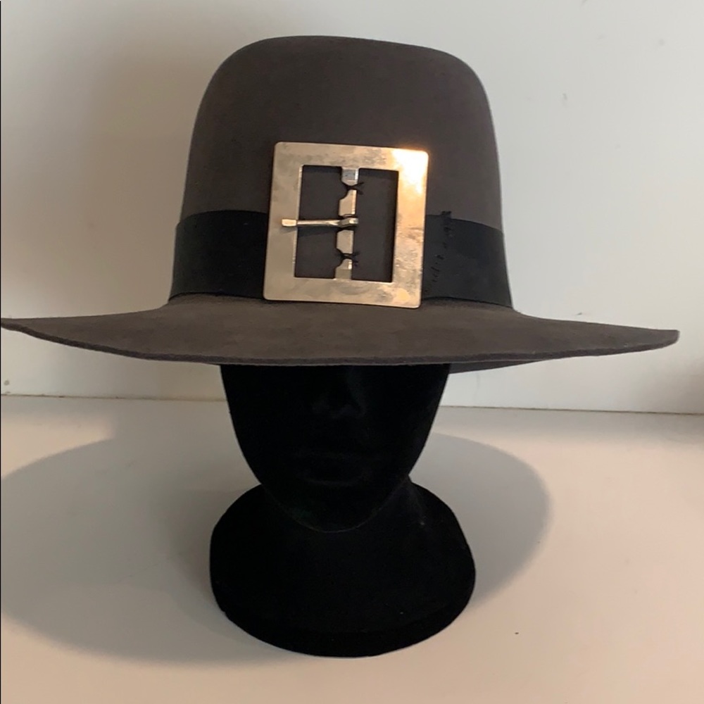 Vintage hat By ARNOLD HATTERS INC NEW YORK